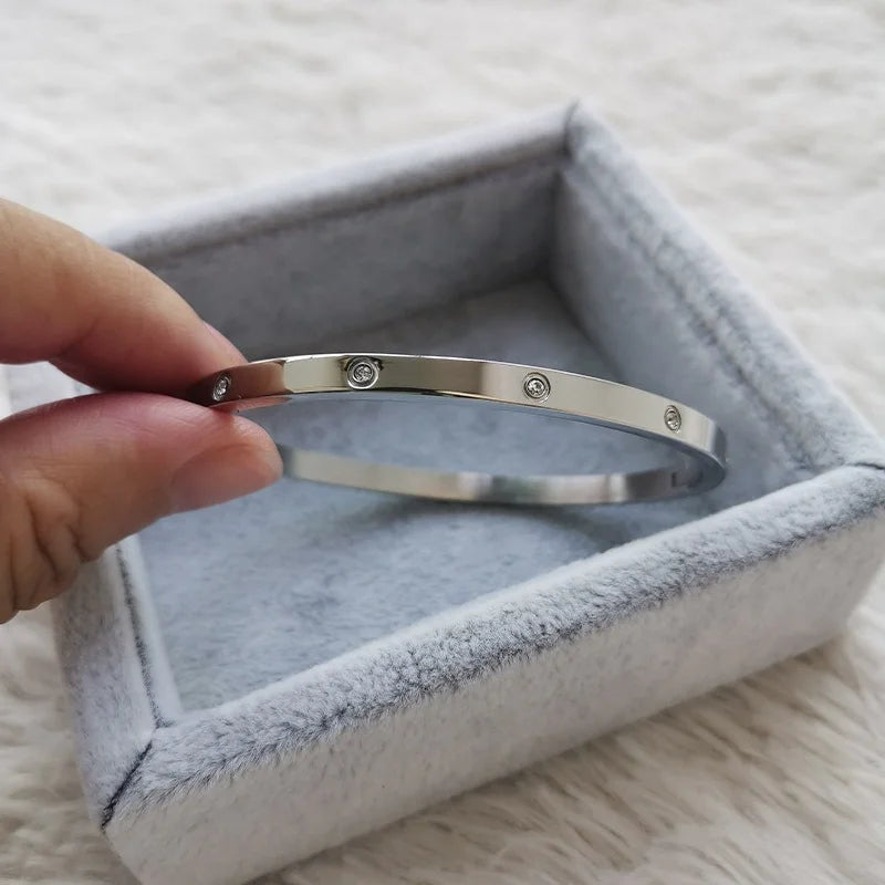 Beautiful Lovers Bracelets Woman Stainless Steel Bangles Bracelets Cubic Zirconia Golden Woman Jewelry Gifts