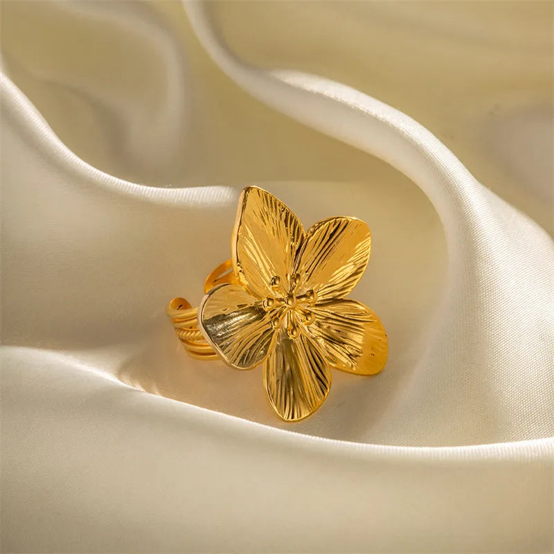 New Flower Ring for Women Simple Temperament Party Fashion Trendy Charm Waterproof Jewelry Gifts Wholesale Main image