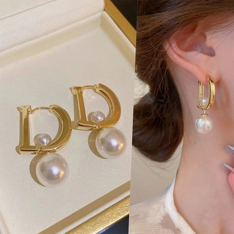 1 Pair Pearl Pendant Drop Earrings For Women Girls New Trendy Elegant D-shaped Geometric Ear Buckle Party Jewelry Gifts Main image