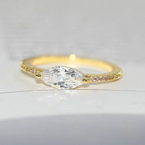 Wedding Rings For Women Simple Elegant Oval Zircon Light Gold Color Party Finger Ring Gift Fashion Jewelry R870