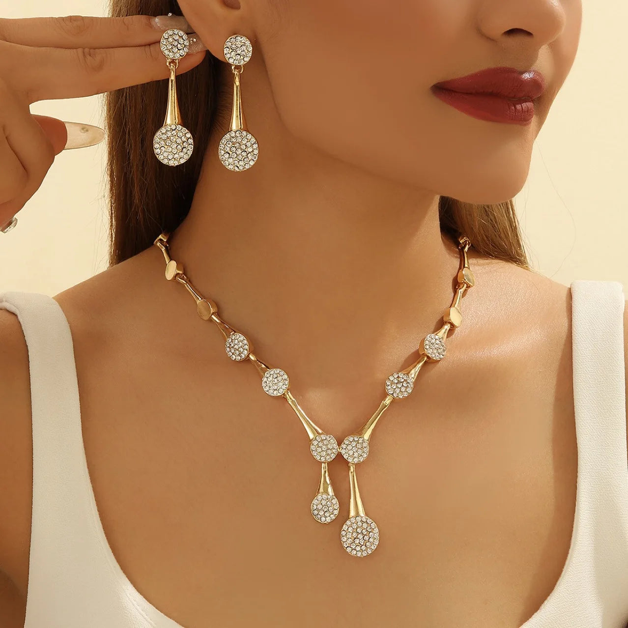 Necklace Earrings Exquisite Set Golden Quiet Elegant Bridal Banquet Jewelry Gifts For Women Main image