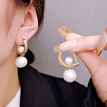 1 Pair Pearl Pendant Drop Earrings For Women Girls New Trendy Elegant D-shaped Geometric Ear Buckle Party Jewelry Gifts