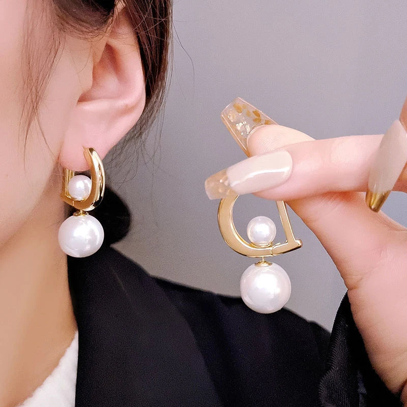 1 Pair Pearl Pendant Drop Earrings For Women Girls New Trendy Elegant D-shaped Geometric Ear Buckle Party Jewelry Gifts