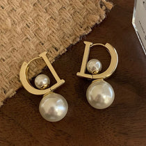 1 Pair Pearl Pendant Drop Earrings For Women Girls New Trendy Elegant D-shaped Geometric Ear Buckle Party Jewelry Gifts