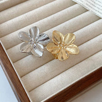 2024 New Flower Ring for Women Simple Temperament Party Fashion Trendy Charm Waterproof Jewelry Gifts Wholesale
