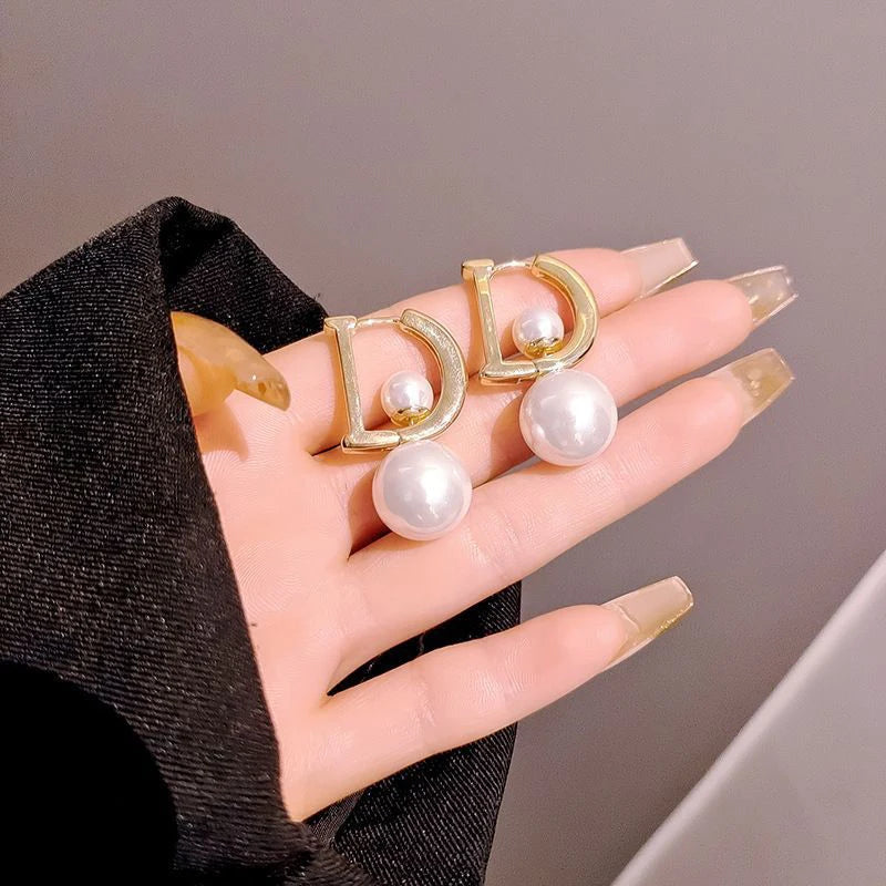 1 Pair Pearl Pendant Drop Earrings For Women Girls New Trendy Elegant D-shaped Geometric Ear Buckle Party Jewelry Gifts