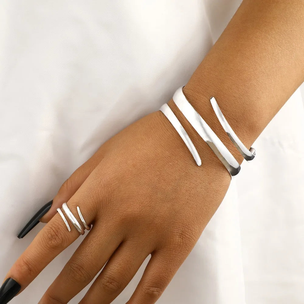 European and American Thick Bracelet and Ring Jewelry Set for Women Gold Color Geometric Line Bracelet Ring Combination Set Gift Secondary image