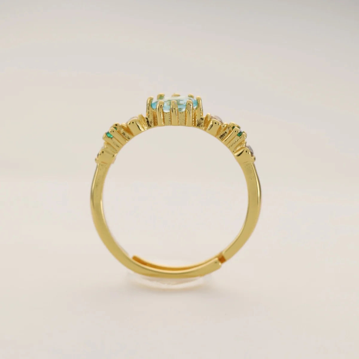 S925 Sterling Silver Ring for Women: Sparkling Art Zircon Inlaid, 18k Gold Plating，Elegant Gift Jewelry