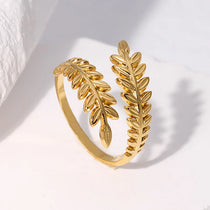 New Flower Ring for Women Simple Temperament Party Fashion Trendy Charm Waterproof Jewelry Gifts Wholesale